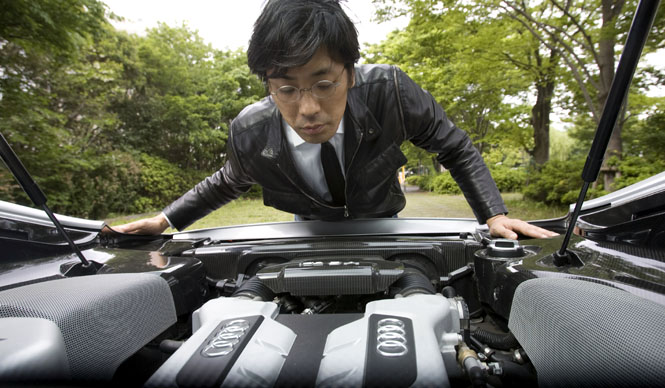 AUDI｜アウディ｜松井龍哉 vs アウディR8 （2） 「エンジンで問われるセンス」