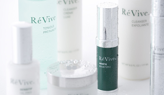 形成外科医が開発したスキンケア　グロースファクター配合の「ReVive」とは？