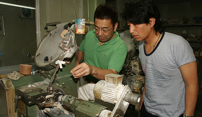 三原康裕的日本モノづくり「第2回　トモイを訪ねる」（2）