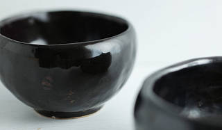 藤原美智子の「色」ものがたり第8回 2009年1月 黒の器