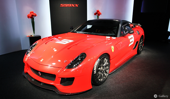 Ferrari ｜「599」のレース専用モデル「599XX」を初披露！