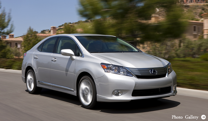LEXUS HS250h｜レクサス初のハイブリッド専用モデル