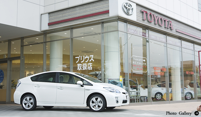 TOYOTA｜トヨタ｜LONG TERM TEST 第１回　最新ハイブリッドカーの真価をさぐる