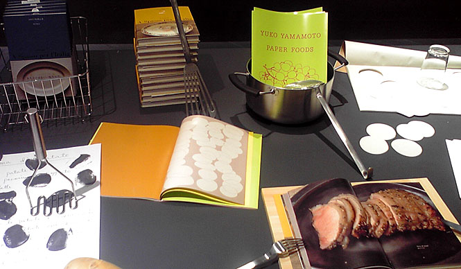 UTRECHT|MUJI新宿にて「料理」をテーマにしたディスプレイを展示中