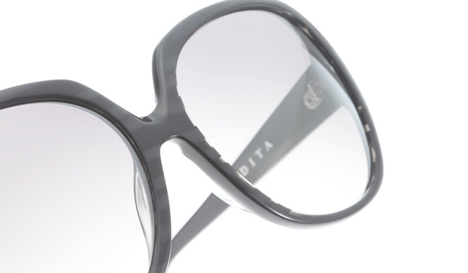眩しい陽射しが待ち遠しくなるサングラス――DITA