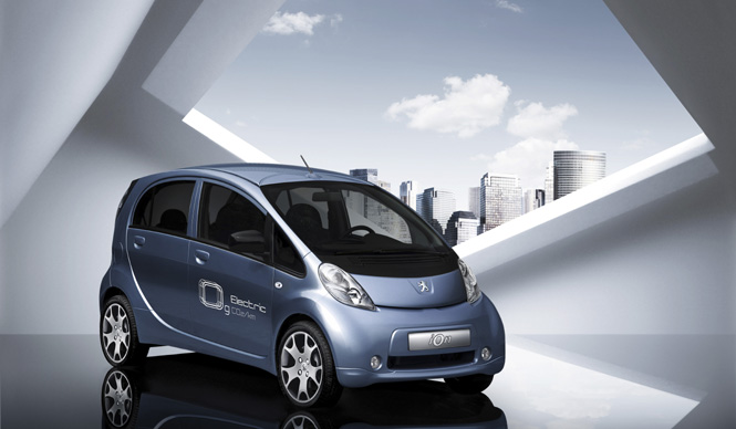 プジョー iOn|日仏ハーフのEV