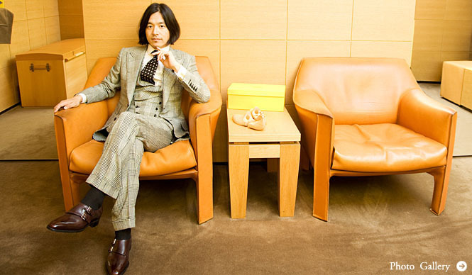 JOHN LOBB│祐真朋樹、ジョン ロブの「チャペル」ついに完成！（フィッティング編）