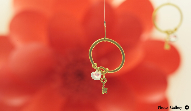 Marie-Hélène de Taillac｜マリーエレーヌ・ドゥ・タイヤック 今の時代を形にした独創的なクリエイション