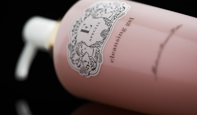 國藤直子│コスメシュラン第49週「美人製造研究所 イースペシャル クレンジングジェル MS」