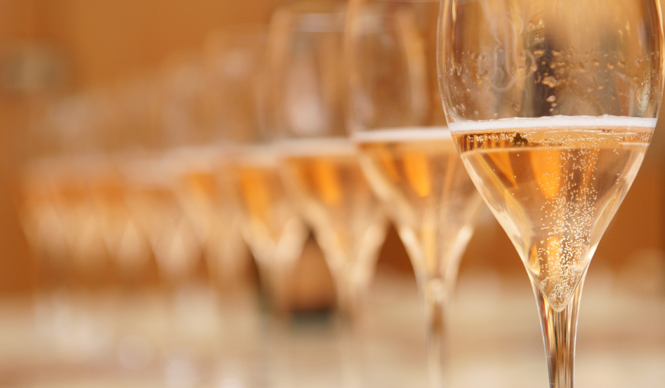 フランスシャンパーニュ紀行|愉楽の泡を求めて