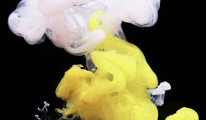 岡部美代治｜おかべみよじ｜Vol.12　化粧品に含まれる香料