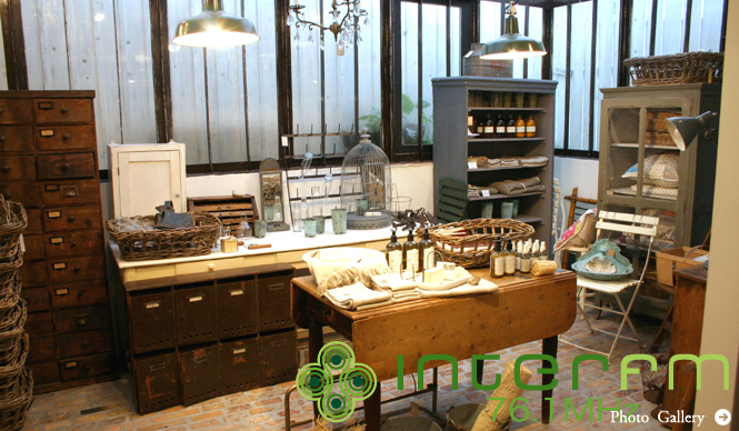 form TOKYO MOON｜5月30日 ON AIR　インテリアショップ『オルネ ド フォイユ』オーナー 谷 あきらさんを迎えて