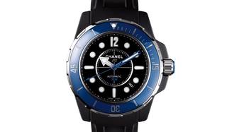 CHANEL｜「J12 MARINE」のアンバサダー