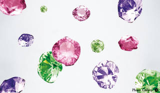 特集｜My favourite jewellery Colour