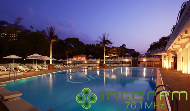 松浦俊夫｜from TOKYO MOON　8月8日 ON AIR　夏の夜のプールサイドでTOKYO MOON的選曲を