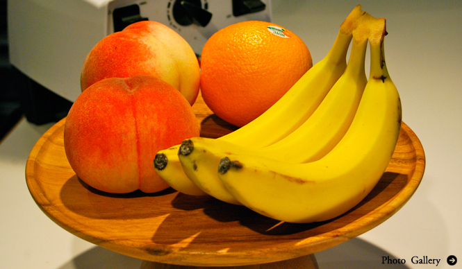 連載・福岡淳子|8月のフルーツ “桃×バナナ”スムージー