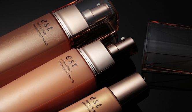 est｜いきいきと美しい肌へみちびく、血流美ケア