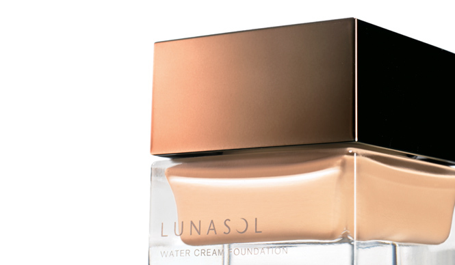 LUNASOL｜浄化肌をきわ立たせる、新ベースメイク完成