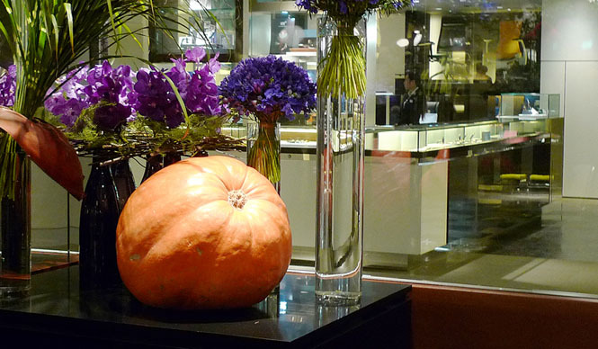 イセタンメンズレジデンス通信2010年10月号｜ISETAN MEN'S｜“職人”へのリスペクトをこめて、秋を満喫