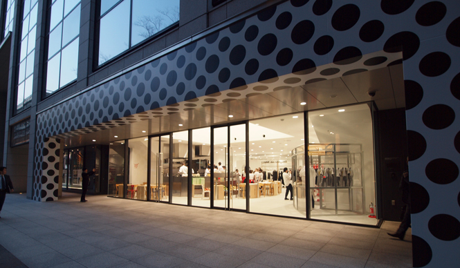 COMME des GAR&Ccedil;ONS｜コム デ ギャルソン｜丸の内店、2店舗同時オープン！