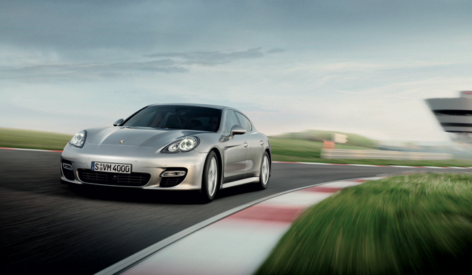 PORSCHE|ポルシェ つぎなるハイブリッド発表へ