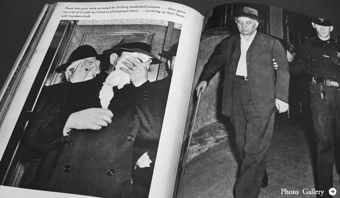 写真人生｜飯塚ヒデミ 写真集コレクション｜Weegee『NAKED CITY』