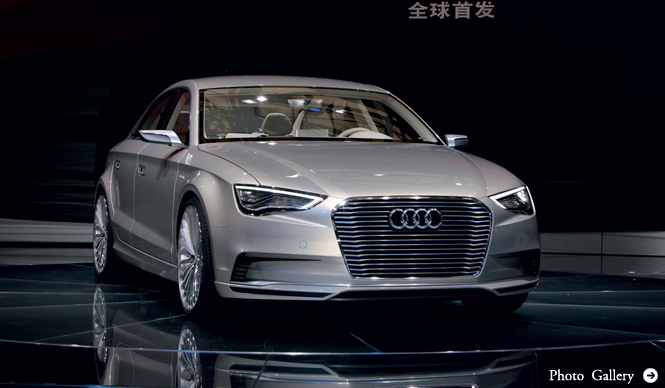 Audi A3 e-tron｜アウディ A3 e-tron A3にもe-tron!