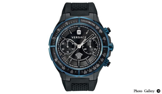 VERSACE｜マットブラックケースに、名門のムーブメントを搭載 本格クロノグラフが登場
