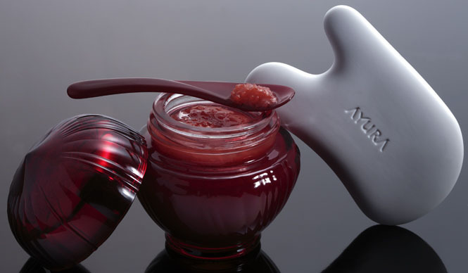 AYURA|赤い和漢植物エキス配合のマッサージ美容液