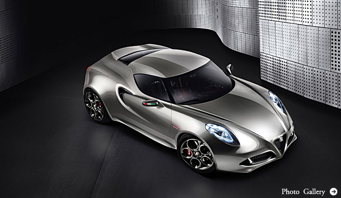 Alfa Romeo|シルバーカラーを纏ったアルファ製ミドシップスポーツ Alfa Romeo