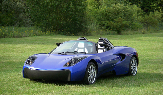 東レ｜先端素材でできた、次世代電気自動車