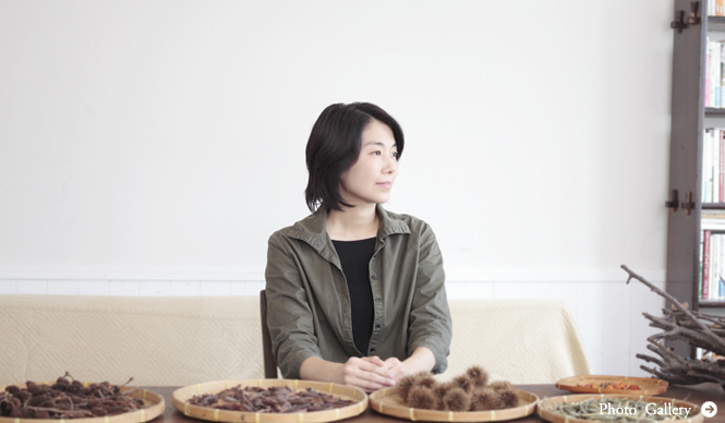 THREE|染織家 清水繭子さんが語る「ハンド & アーム クリーム AC」の魅力