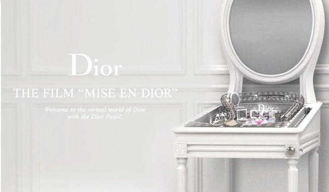 Dior｜ピンボールマシンで繰り広げられる、新フィルム「Miss en Dior」公開