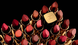 CHANEL｜“ルミナスマット”なリップスティック「ROUGE ALLURE VELVET」