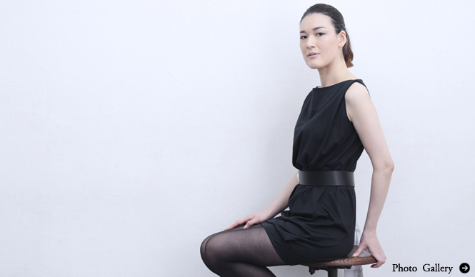 THREE|フードアーティスト 諏訪綾子さんが語る、「ハンド & アーム クリーム AC」の魅力