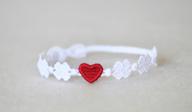 CRUCIANI｜クルチアーニ 限定のチャリティブレスレッドが登場