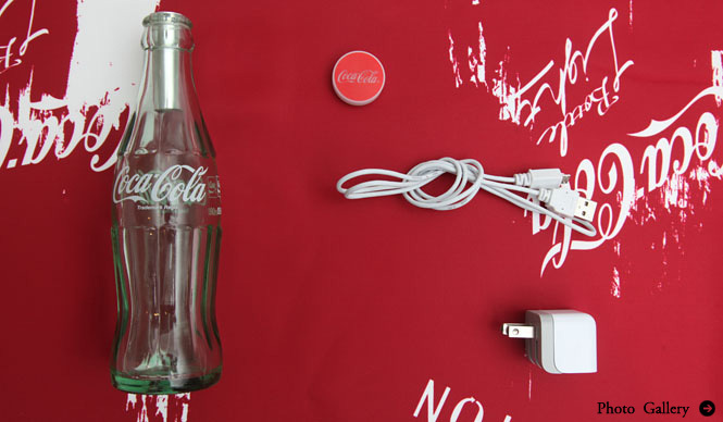 Coca-Cola｜“コンツアーボトル”を再利用した「コカ・コーラ　ボトルライト」125個限定発売