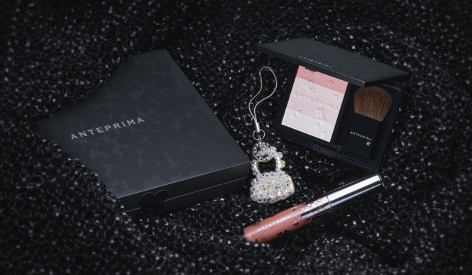 ANTEPRIMA│ブランド初のクリスマスコフレを数量限定で販売