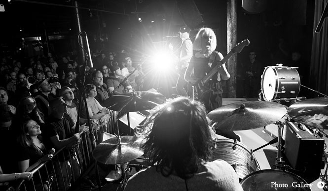 Clarks｜英国での「The Joy formidable」シークレットライブ レポーター募集