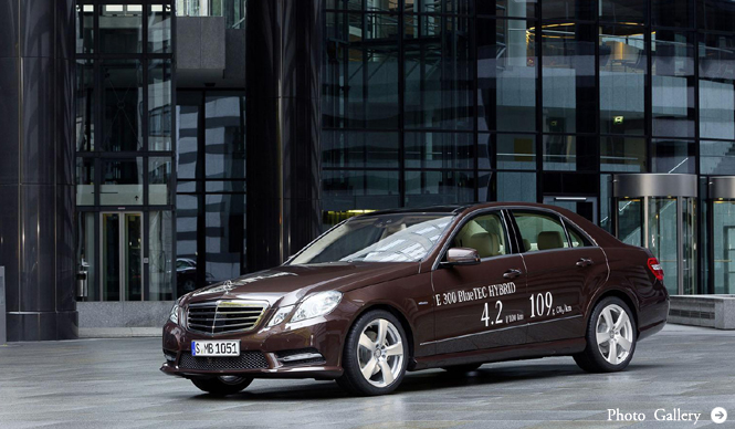 Eクラスにハイブリッド化の波|Mercedes Benz