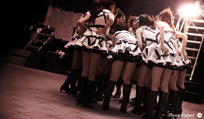 MOVIE｜『DOCUMENTARY of AKB48 Show must go on 少女たちは傷つきながら、夢を見る』