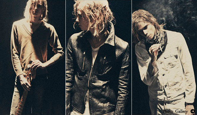 LOUNGE LIZARD｜“黒くタイトでシャープ”な2012年春夏コレクション