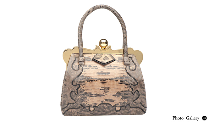 ミュウミュウから4都市のファッションウィーク限定バッグが登場｜MIU MIU