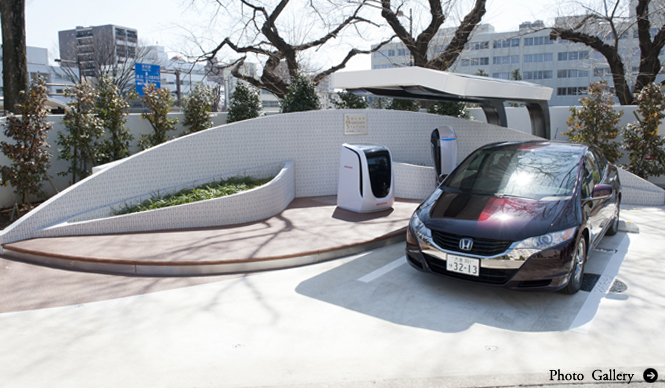 CO2をいっさい排出しないソーラー水素ステーションが誕生｜HONDA