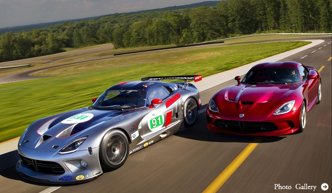 バイパー2013年モデル公開|SRT