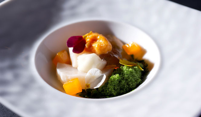 EAT｜コンラッド東京でディナーイベント「モラキュラー・ジャーニー」開催