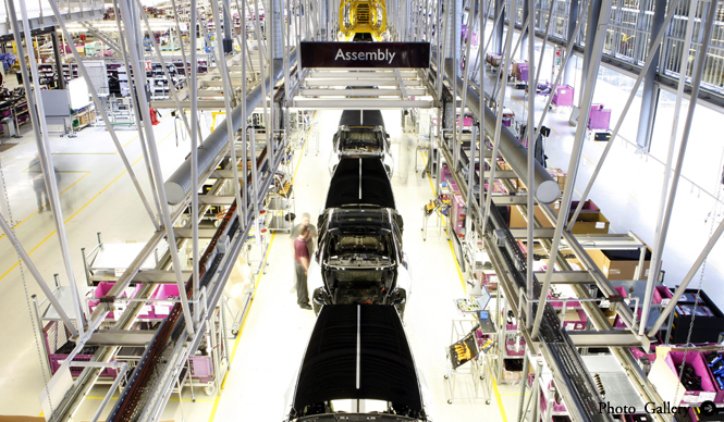 ロールス・ロイスを支える匠たち｜ROLLS-ROYCE