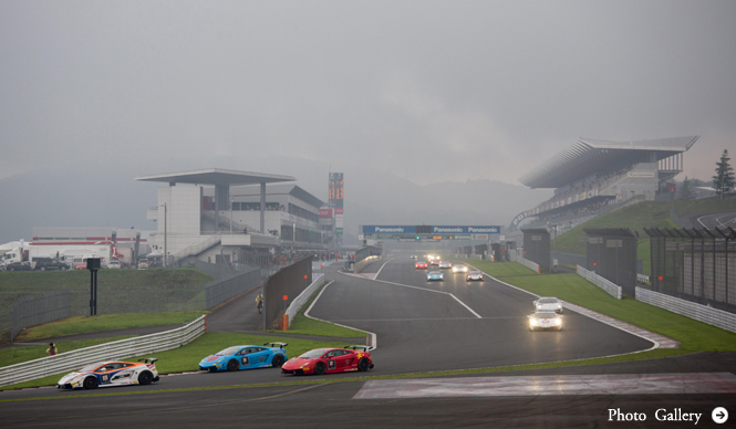 サーキットでめぐり会う、ランボルギーニとブランパン｜Lamborghini