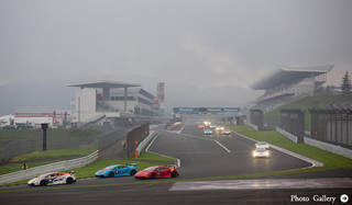 サーキットでめぐり会う、ランボルギーニとブランパン｜Lamborghini