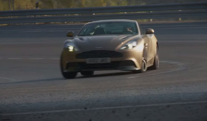 ヴァンキッシュのロードテストを公開|Aston Martin